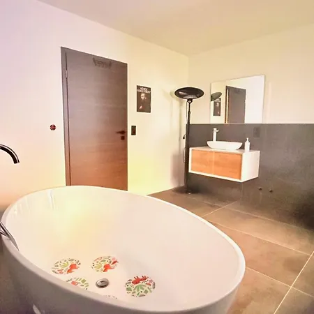 Hébergement de vacances Whirlpool Sauna Pool Bad Ems